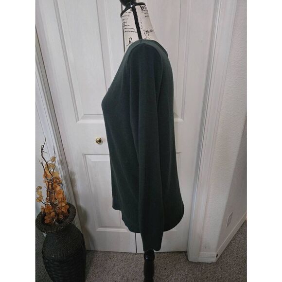 Croft & Barrow Green V Neck Sweater Size M - Picture 2 of 6